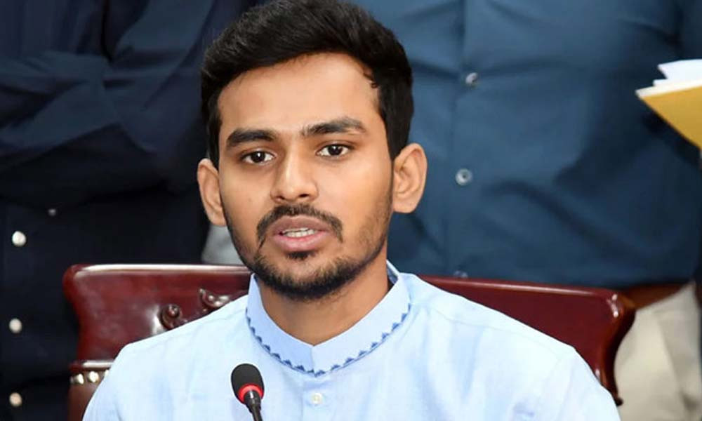 একাধিক দেশের পাসপোর্টধারীরাই ‘সেফ এক্সিটের’ তালিকা করে: আসিফ মাহমুদ